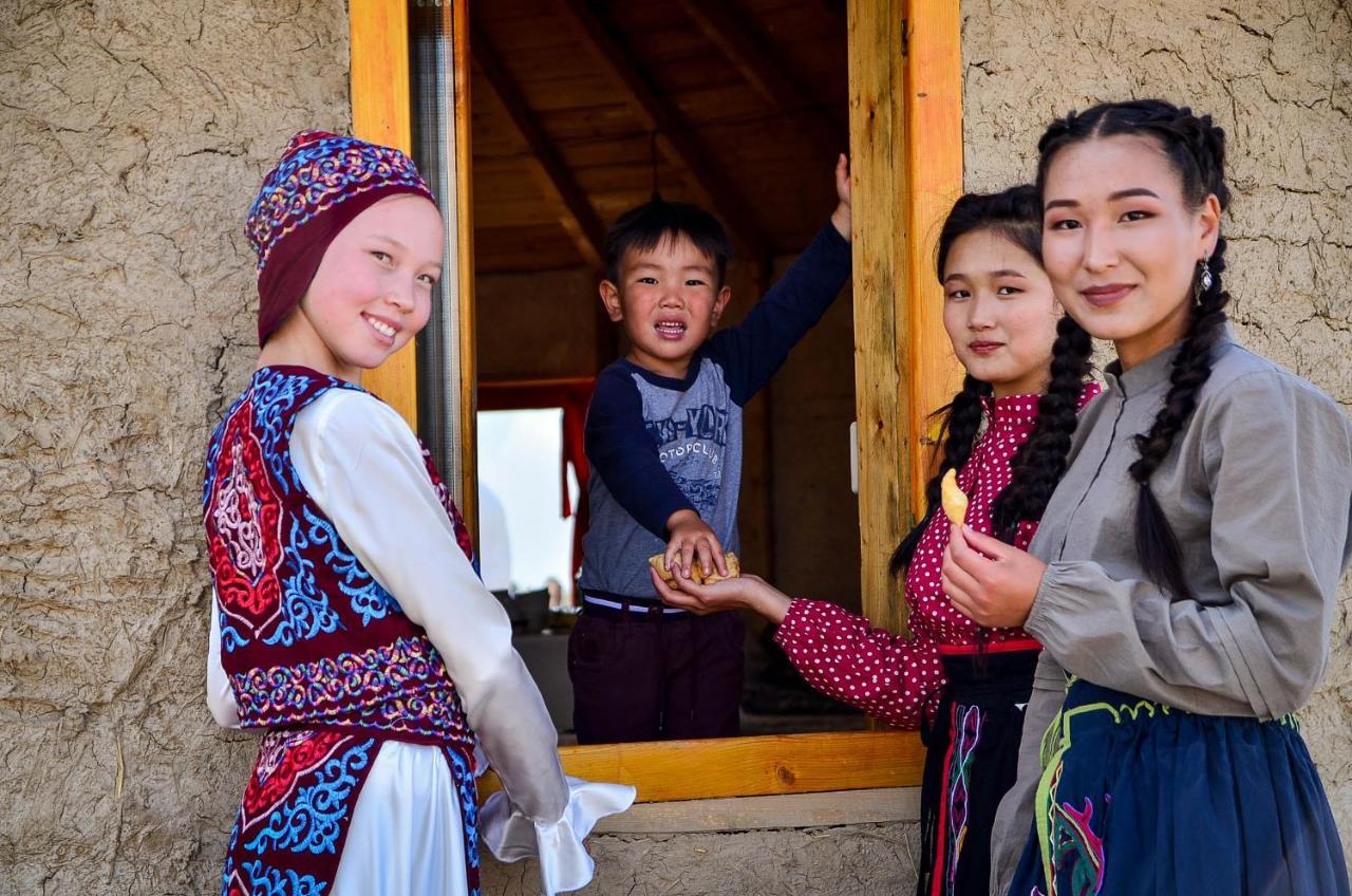 Feel Nomad Yurt Camp 호텔 Ak-Say 외부 사진